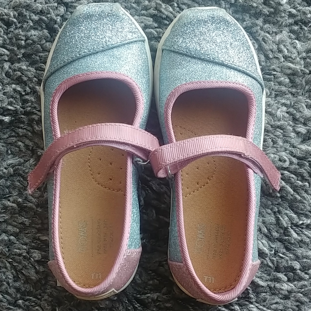 Tom's toddler shoes